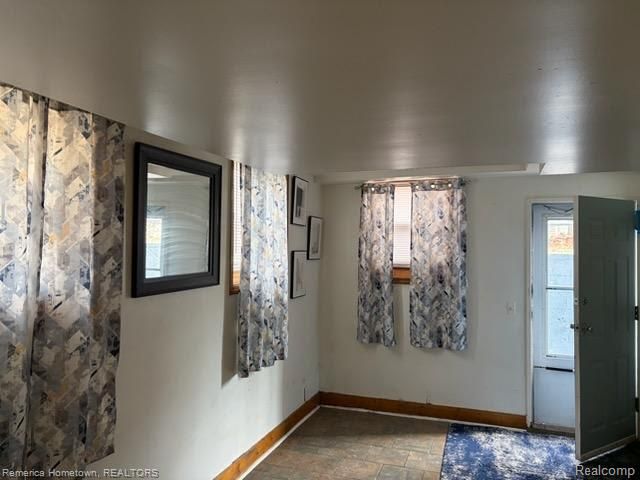 21304 Ontaga Street, Farmington Hills, MI 48336