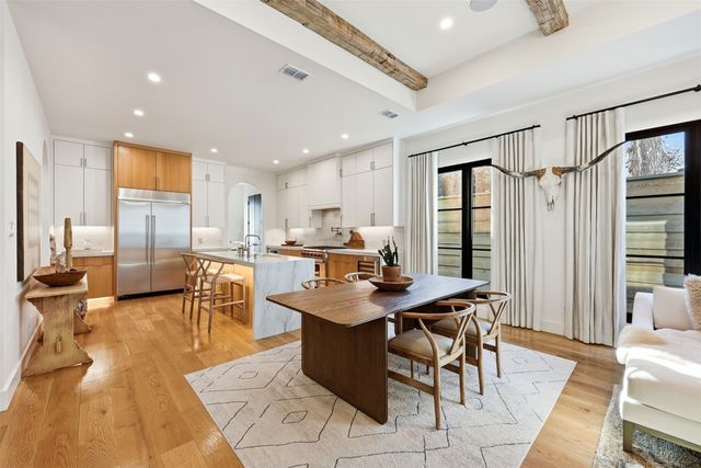 806 Thomasson Drive, Dallas, TX 75208