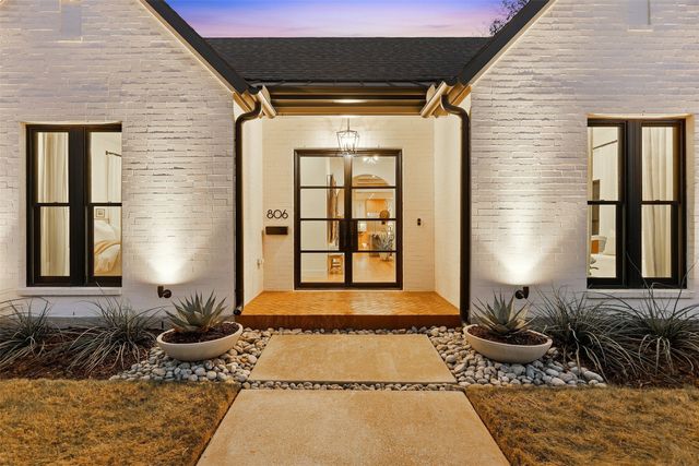 806 Thomasson Drive, Dallas, TX 75208