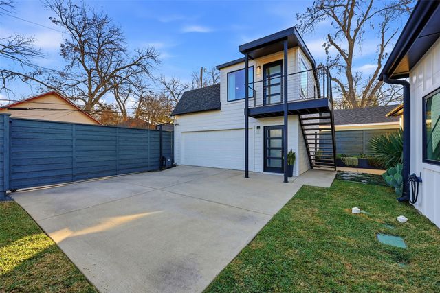 806 Thomasson Drive, Dallas, TX 75208