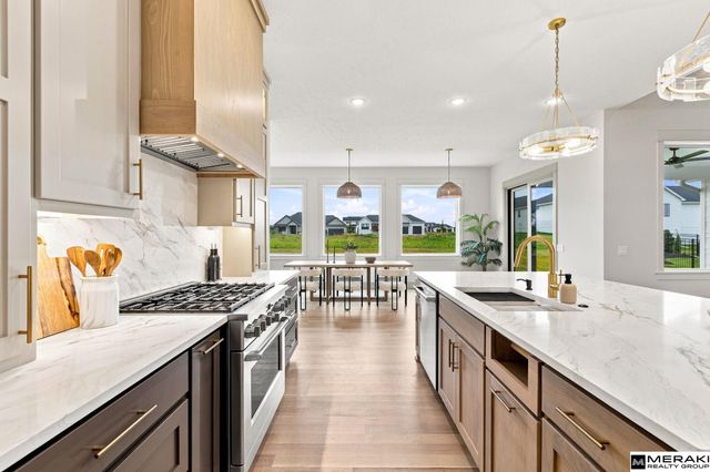 3513 S 221st Street, Elkhorn, NE 68022