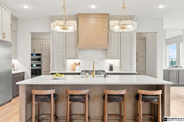 3513 S 221st Street, Elkhorn, NE 68022