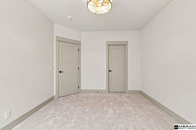 3513 S 221st Street, Elkhorn, NE 68022