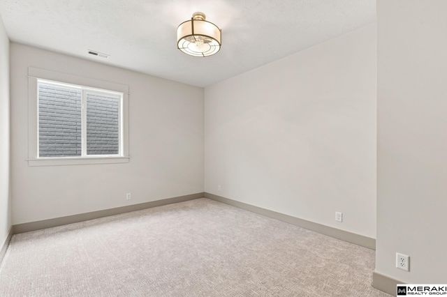 3513 S 221st Street, Elkhorn, NE 68022