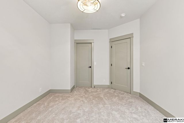 3513 S 221st Street, Elkhorn, NE 68022