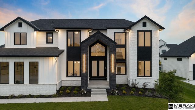 3513 S 221st Street, Elkhorn, NE 68022