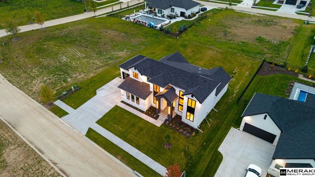 3513 S 221st Street, Elkhorn, NE 68022