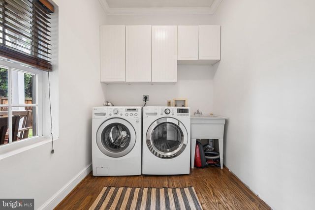 211 W GREENWAY BLVD W, Falls Church, VA 22046