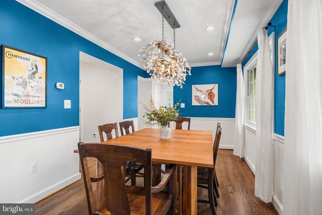 211 W GREENWAY BLVD W, Falls Church, VA 22046
