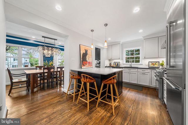 211 W GREENWAY BLVD W, Falls Church, VA 22046
