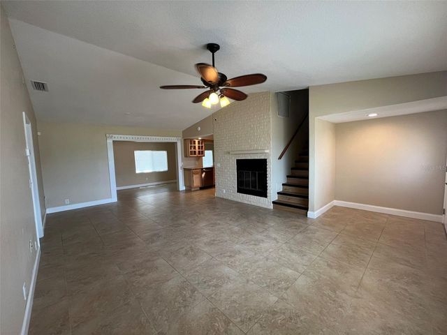 671 SPRING LAKE BOULEVARD NW, Port Charlotte, FL 33952