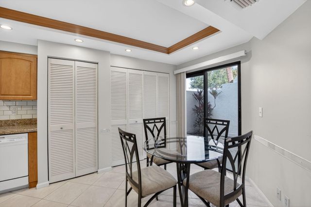 15694 Loch Maree Lane, Delray Beach, FL 33446