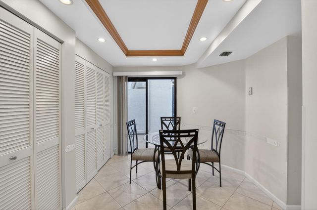 15694 Loch Maree Lane, Delray Beach, FL 33446