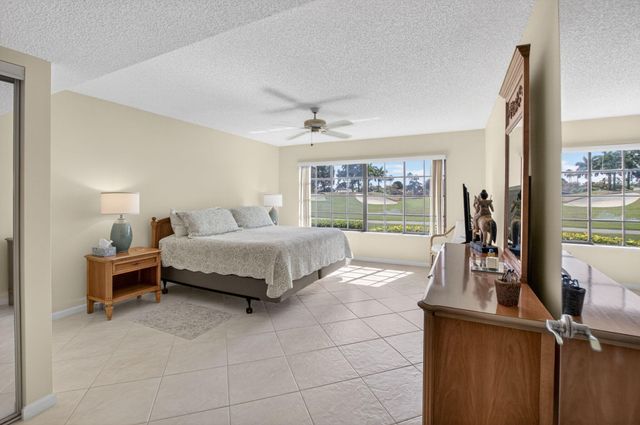 15694 Loch Maree Lane, Delray Beach, FL 33446