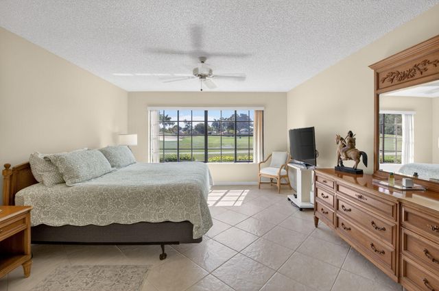 15694 Loch Maree Lane, Delray Beach, FL 33446