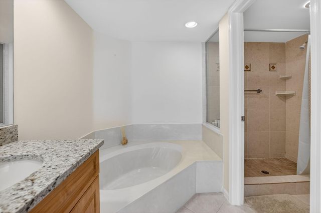 15694 Loch Maree Lane, Delray Beach, FL 33446