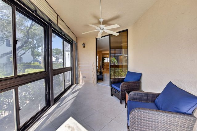 15694 Loch Maree Lane, Delray Beach, FL 33446
