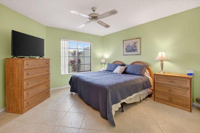 15694 Loch Maree Lane, Delray Beach, FL 33446