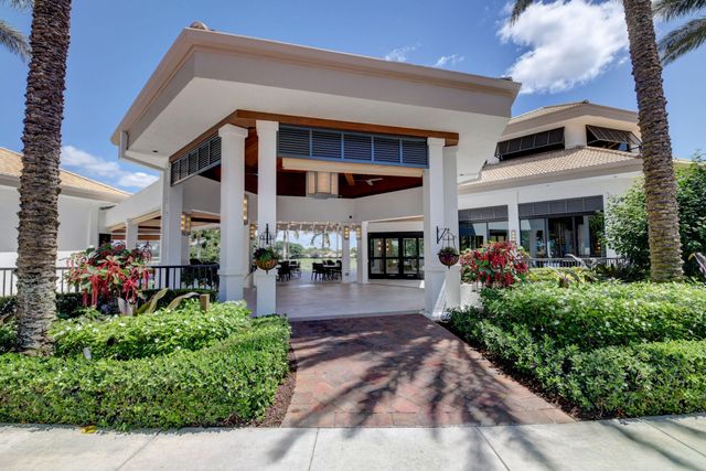 15694 Loch Maree Lane, Delray Beach, FL 33446