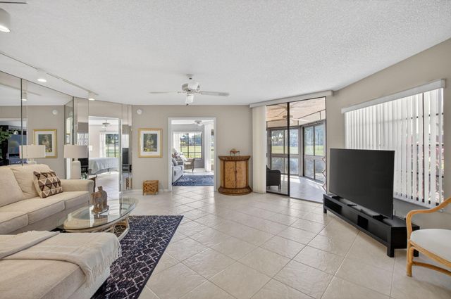 15694 Loch Maree Lane, Delray Beach, FL 33446