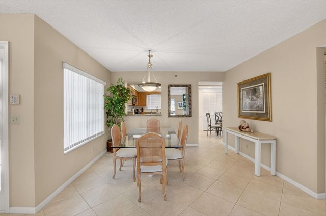 15694 Loch Maree Lane, Delray Beach, FL 33446