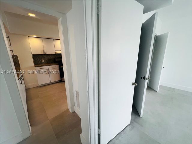 2045 Calais Dr 6, Miami Beach, FL 33141