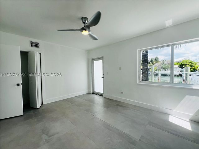 2045 Calais Dr 6, Miami Beach, FL 33141