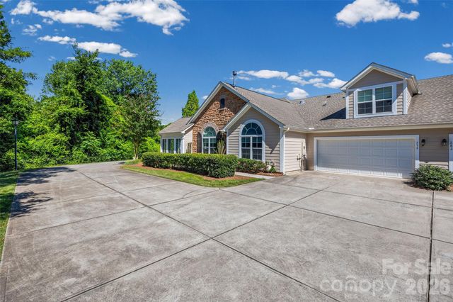 274 Lone Oak Circle, Rock Hill, SC 29732