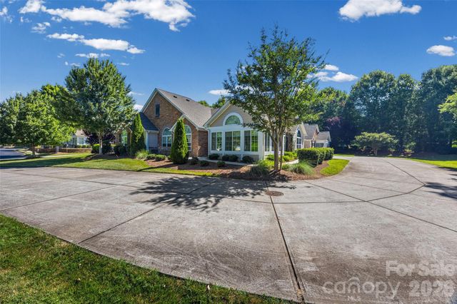 274 Lone Oak Circle, Rock Hill, SC 29732