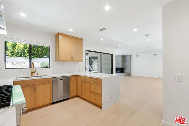 4933 Collett Avenue, Encino (los Angeles), CA 91436