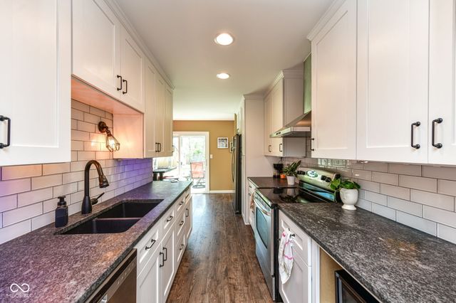 7321 Tousley Drive, Indianapolis, IN 46256