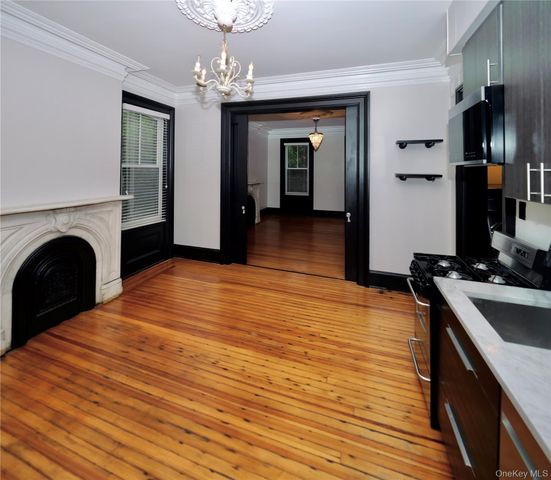 4 Grand Street 2, Newburgh, NY 12550