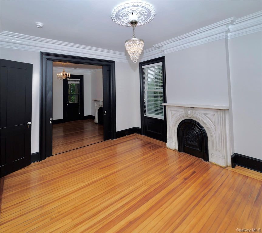 4 Grand Street 2, Newburgh, NY 12550