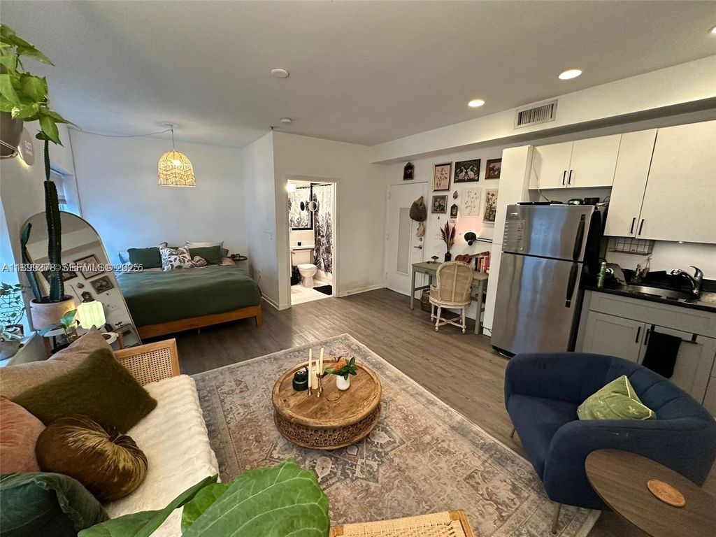 1244 Pennsylvania Ave 103, Miami Beach, FL 33139