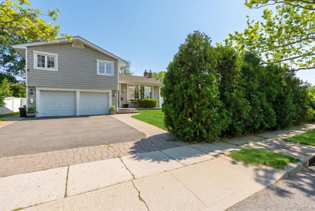 47 Orange Drive, Jericho, NY 11753