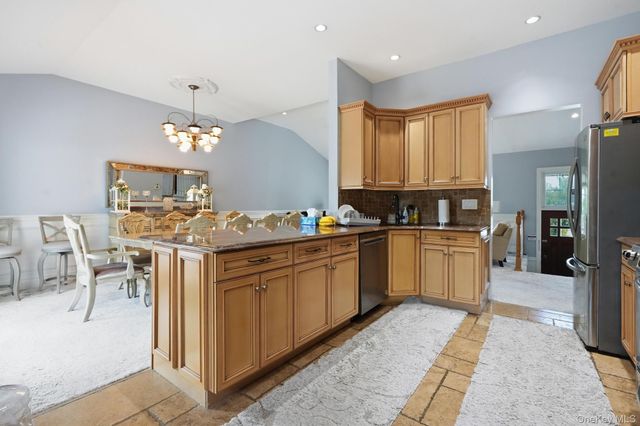 47 Orange Drive, Jericho, NY 11753