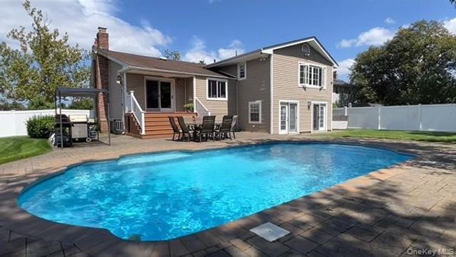 47 Orange Drive, Jericho, NY 11753