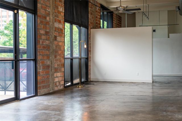 915 N San Jacinto Street 1AB, Houston, TX 77002
