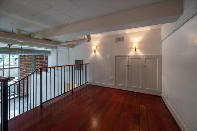 915 N San Jacinto Street 1AB, Houston, TX 77002