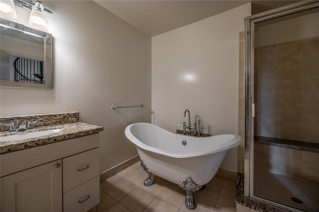 915 N San Jacinto Street 1AB, Houston, TX 77002