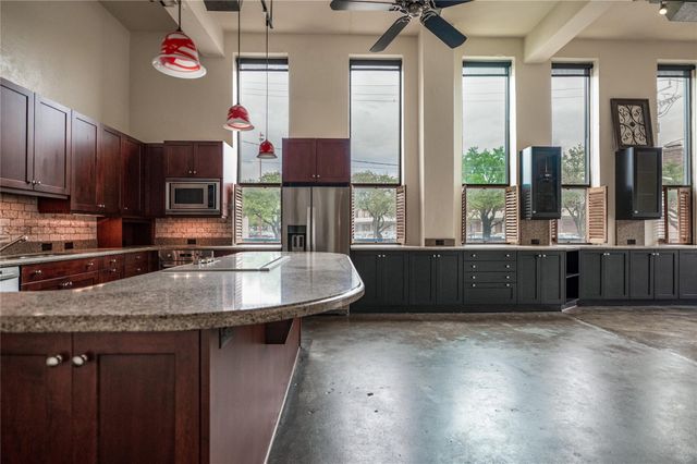 915 N San Jacinto Street 1AB, Houston, TX 77002
