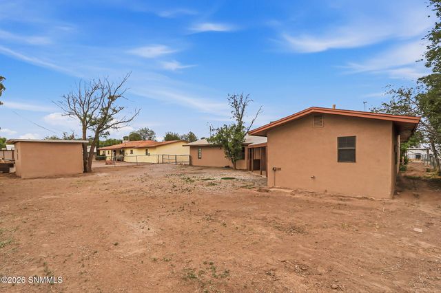 620 Artifact Lane, Las Cruces, NM 88007