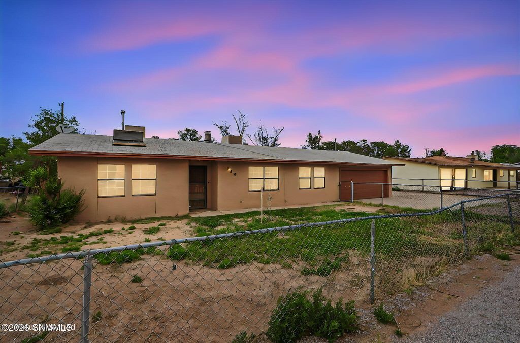 620 Artifact Lane, Las Cruces, NM 88007