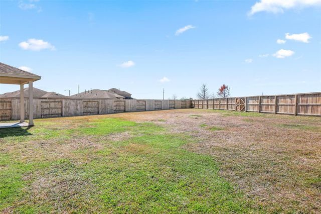 2225 Windy Sail Drive, Texas City, TX 77568