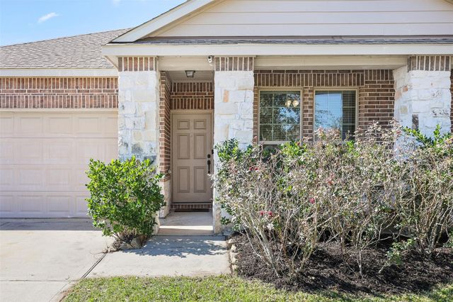 2225 Windy Sail Drive, Texas City, TX 77568