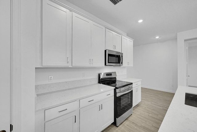 5742 Graceful Way, Delray Beach, FL 33484