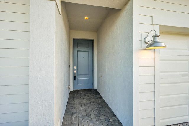 5742 Graceful Way, Delray Beach, FL 33484