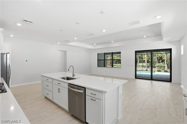 2133 Sequoia CT, Naples, FL 34120