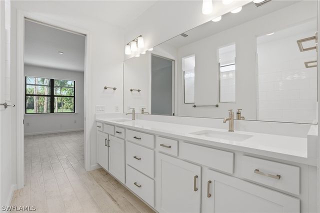 2133 Sequoia CT, Naples, FL 34120