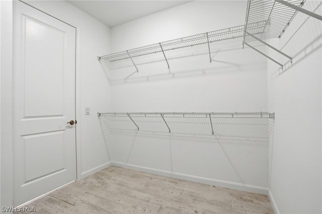 2133 Sequoia CT, Naples, FL 34120